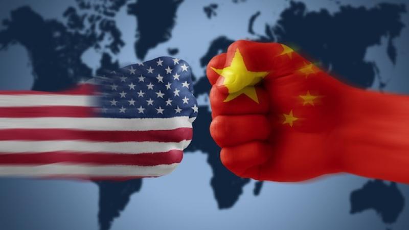 أمريكا والصين .. الحرب التجارية شرارة لحرب حقيقية محتملة