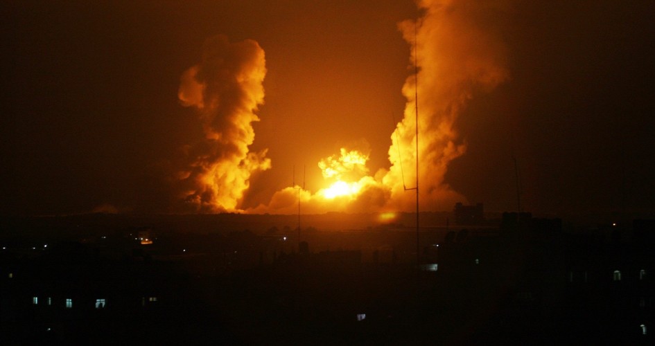 طائرات الاحتلال تقصف عدة أرضي زراعية شرق مدينة غزة